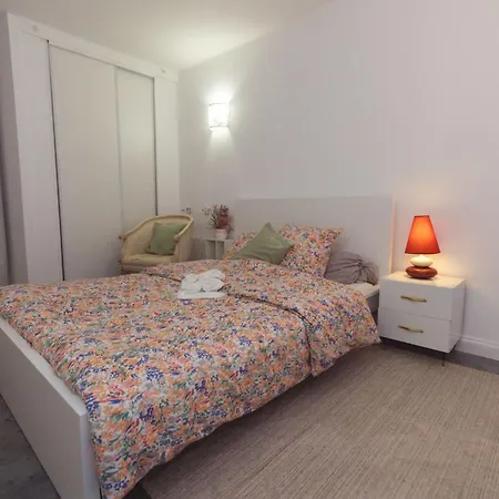 Grande Maison Des Compagnons ヴィラ